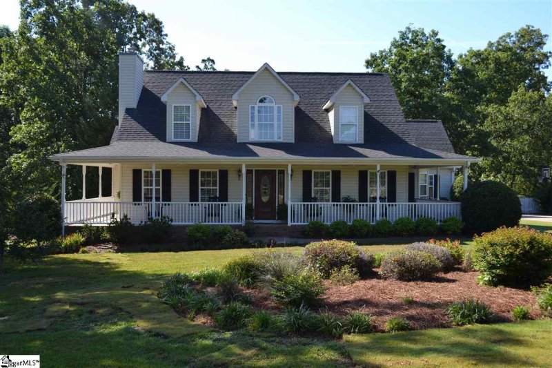 Property image 3 at 28 Brooke Ann Court, Taylors, SC 29687