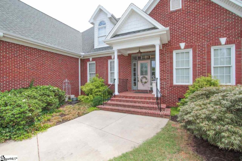 Property image 3 at 115 Birch River Road, Greenville, SC 29611