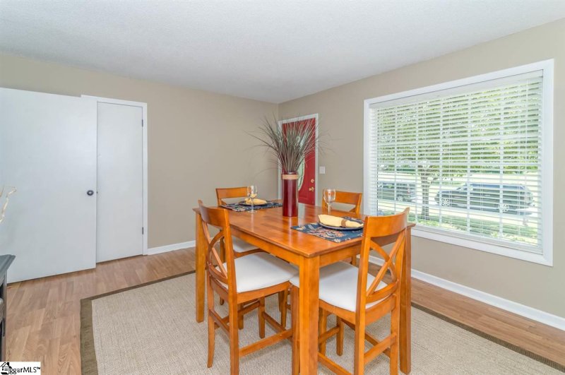 Property image 4 at 412 Willow Drive, Piedmont, SC 29673-8378