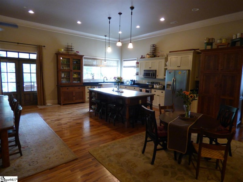 Property image 2 at 6 San Bruno Court, Greer, SC 29651