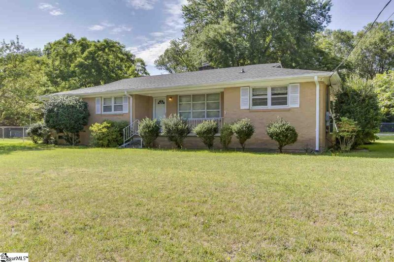 Property image 2 at 1000 E Georgia Road, Simpsonville, SC 29681