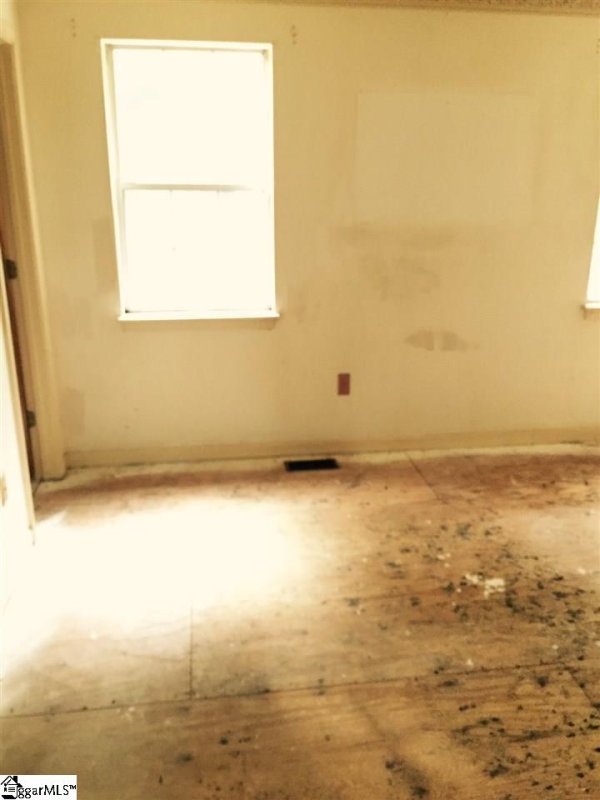 Property image 5 at 5 June Lane, Greenville, SC 29605