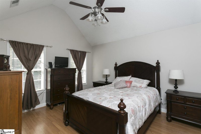 Property image 3 at 406 Lady Fairbank Court, Boiling Springs, SC 29316