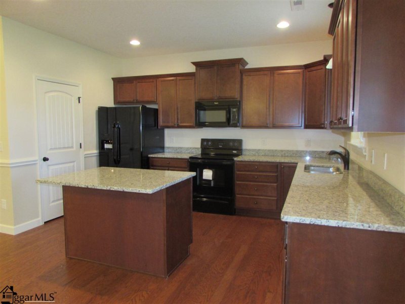 Property image 5 at 227 Clearridge Way, Greer, SC 29651