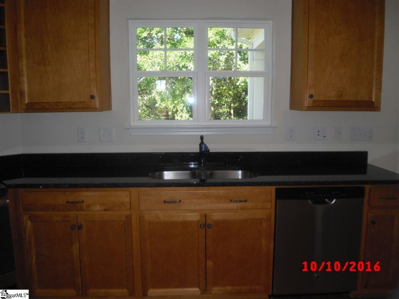 Property image 4 at 320 Faulkner Drive, Moore, SC 29369