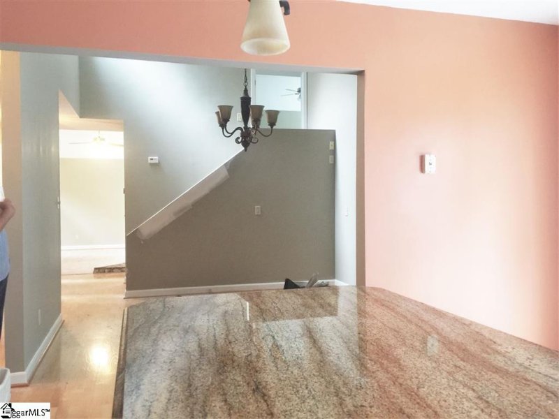 Property image 2 at 606 Lakewinds Boulevard, Inman, SC 29349-8198