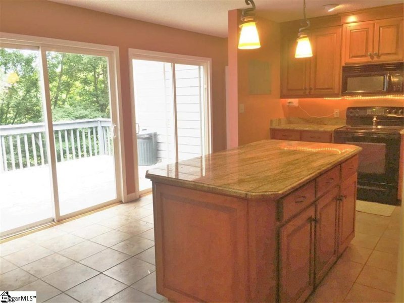 Property image 5 at 606 Lakewinds Boulevard, Inman, SC 29349-8198