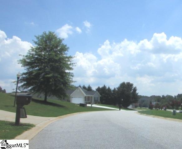 Property image 3 at 1 Country Knolls Drive, Greer, SC 29651