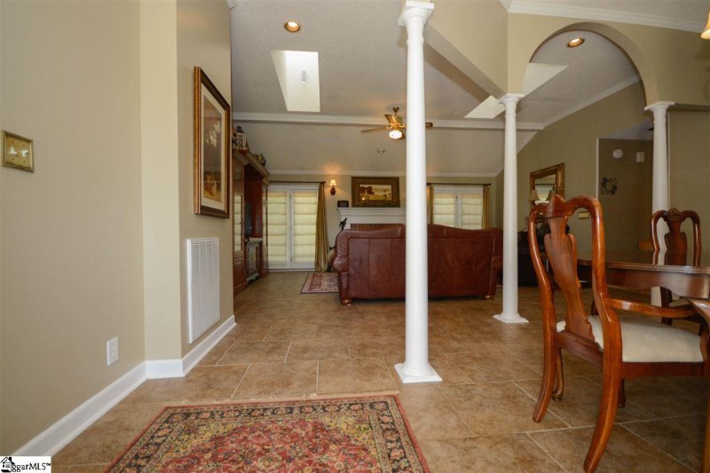 Property image 4 at 117 Rubiwood Circle, Greer, SC 29651-5563