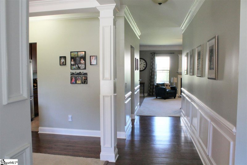 Property image 3 at 111 Chandler Crest Court, Greer, SC 29651