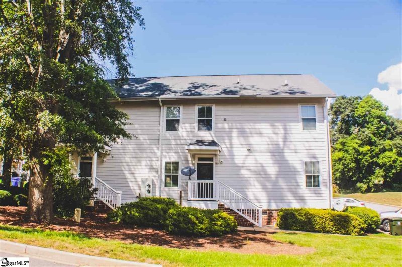 Property image 4 at 15 A Oakhurst Avenue, Greenville, SC 29609