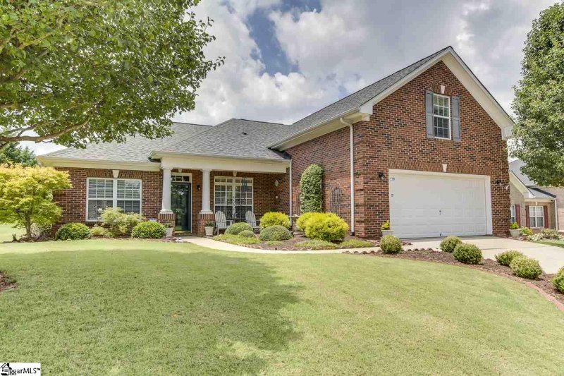 Property image 2 at 501 Clydesdale Drive, Simpsonville, SC 29681