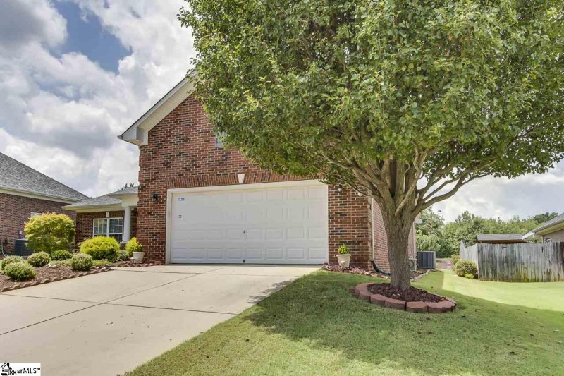 Property image 3 at 501 Clydesdale Drive, Simpsonville, SC 29681