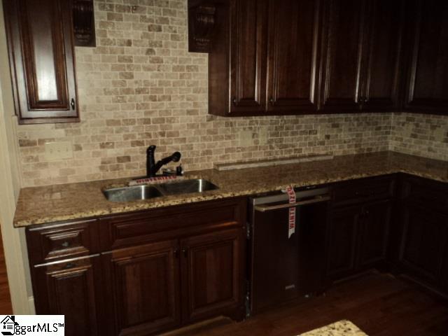 Property image 2 at 100 Lavender Hill Court, Simpsonville, SC 29681