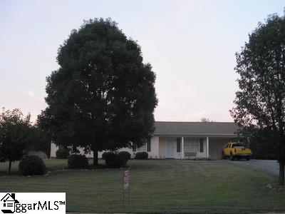 Property image 3 at 107 Greenridge Drive, Moore, SC 29369