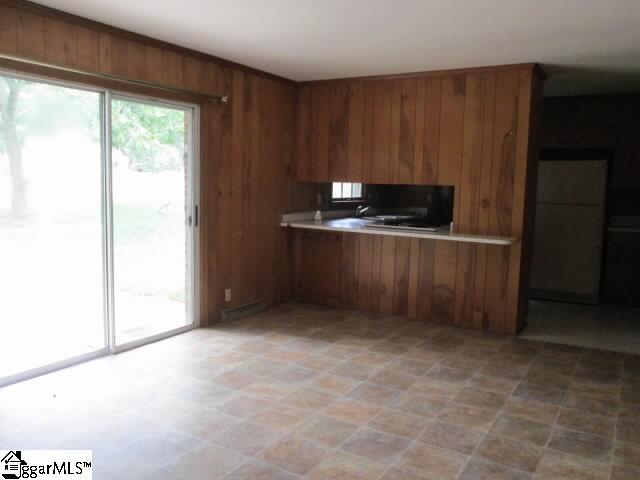 Property image 4 at 206 Blakely Avenue, Laurens, SC 29360