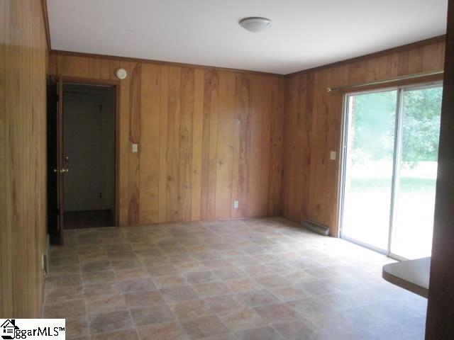 Property image 5 at 206 Blakely Avenue, Laurens, SC 29360