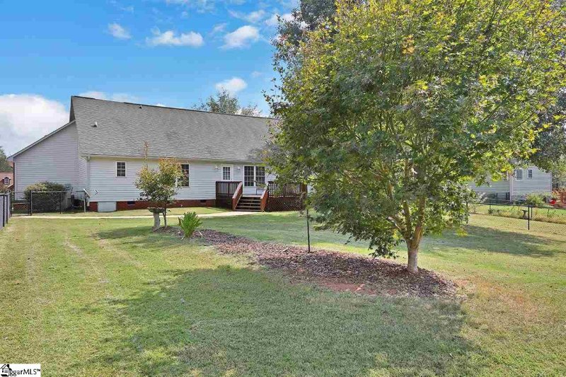 Property image 5 at 478 Sunset Pointe Drive, Lyman, SC 29365