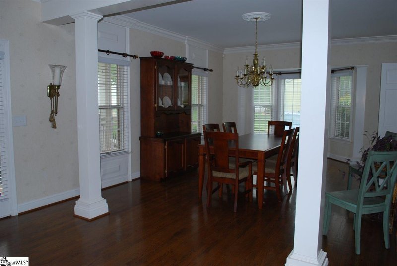 Property image 3 at 107 Mountain View Court, Pickens, SC 29671