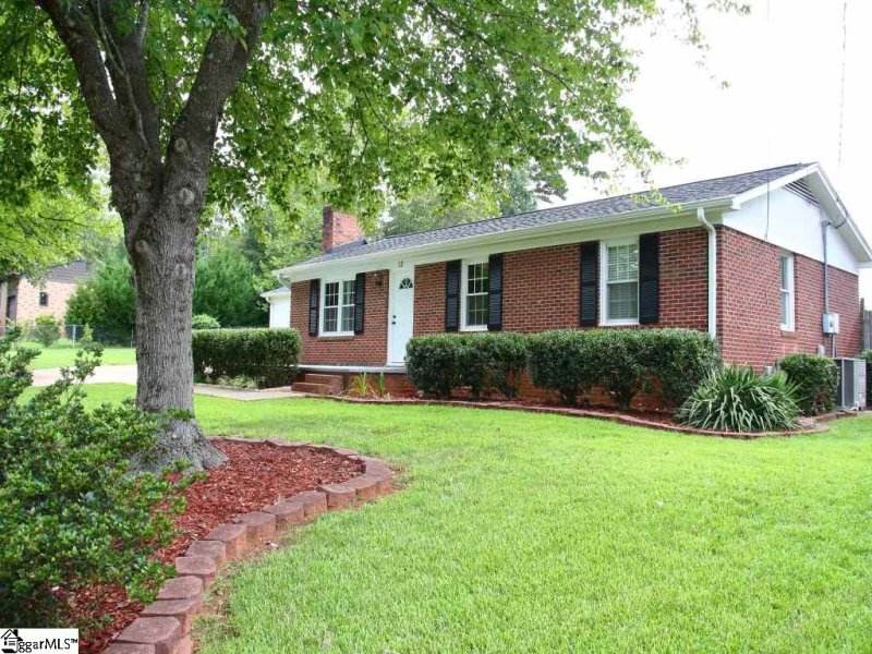 Property image 5 at 12 Cheryl Drive, Greenville, SC 29611