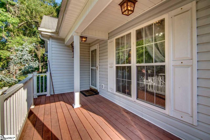 Property image 3 at 108 Helen Street, Simpsonville, SC 29681