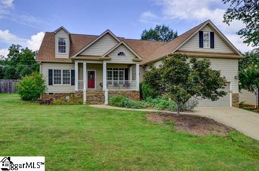 211 Thornwell Court