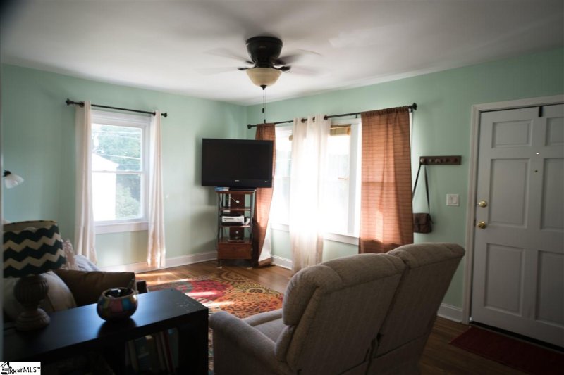 Property image 3 at 7 Delmar Avenue, Greenville, SC 29609