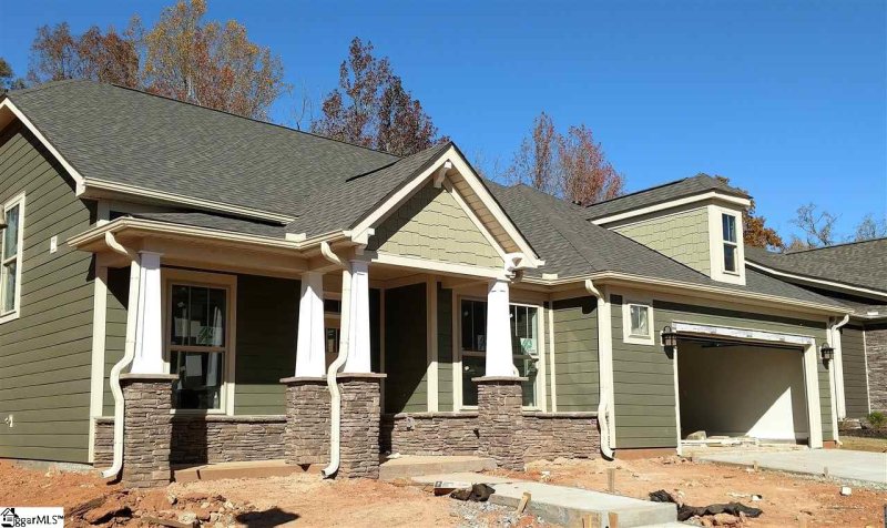 Property image 2 at 127 Summer Oak Lane, Simpsonville, SC 29680