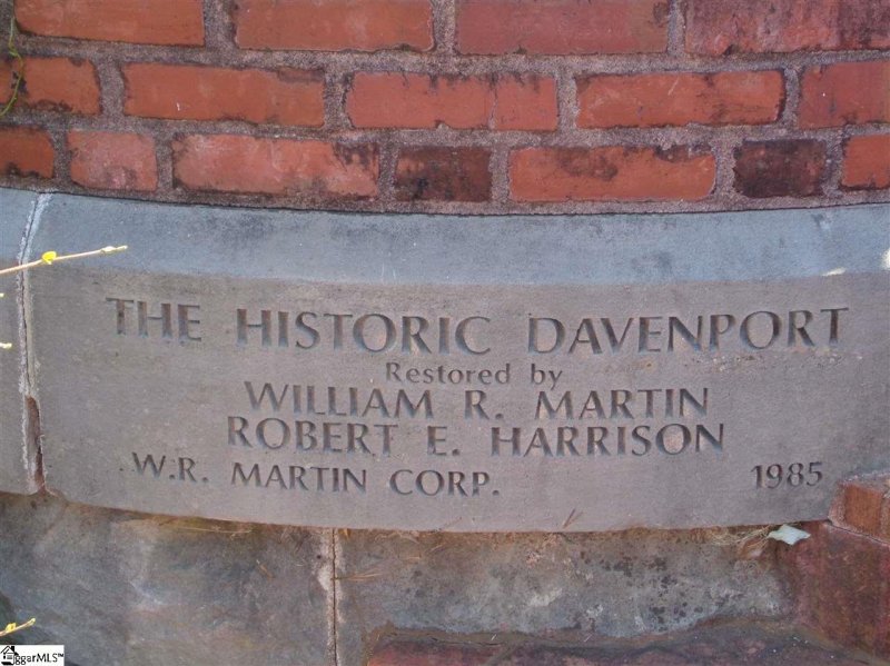 Property image 2 at 400 E Washington Street, Greenville, SC 29601