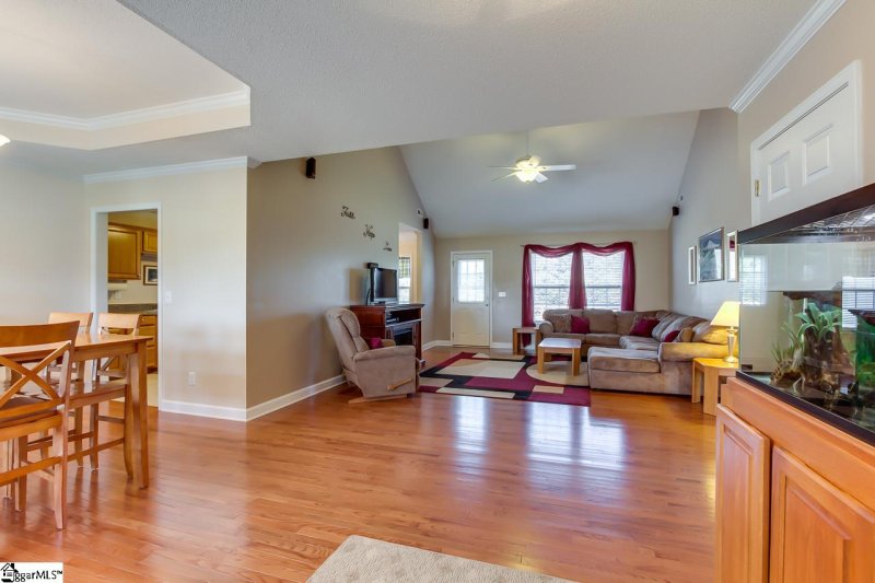 Property image 4 at 321 Meeting Place, Duncan, SC 29334