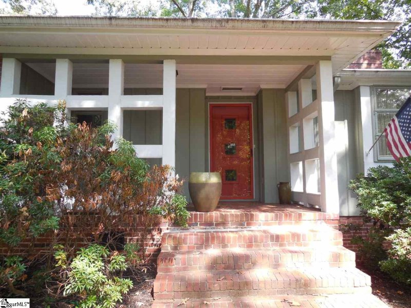 Property image 2 at 3 Brookside Way, Greenville, SC 29605