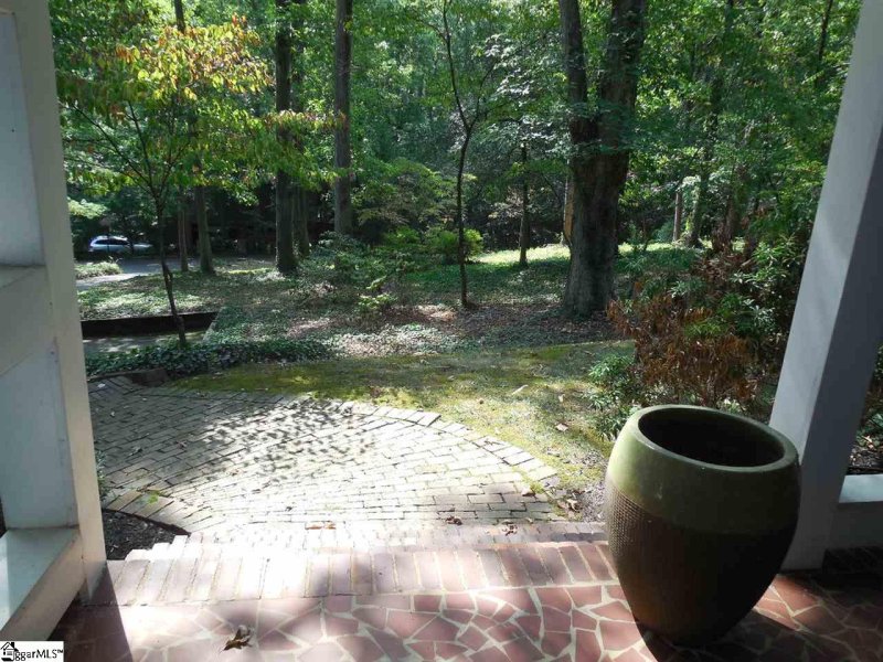 Property image 3 at 3 Brookside Way, Greenville, SC 29605