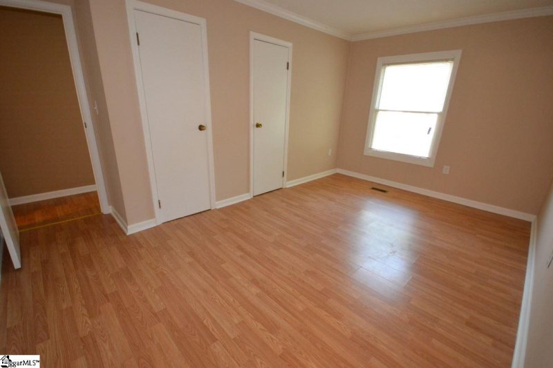 Property image 3 at 411 Georgia Street, Fountain Inn, SC 29644
