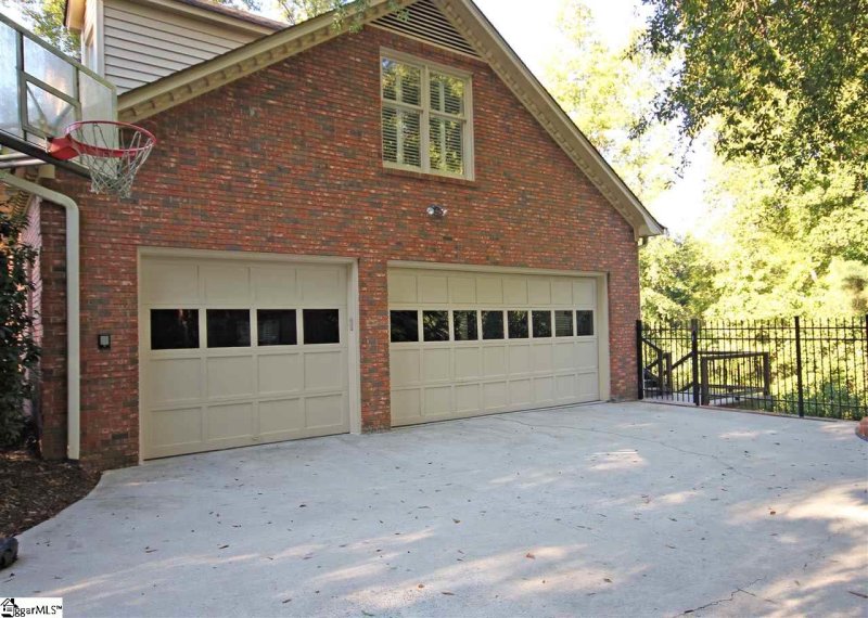 Property image 3 at 201 TERRA WOODS Lane, Greenville, SC 29615