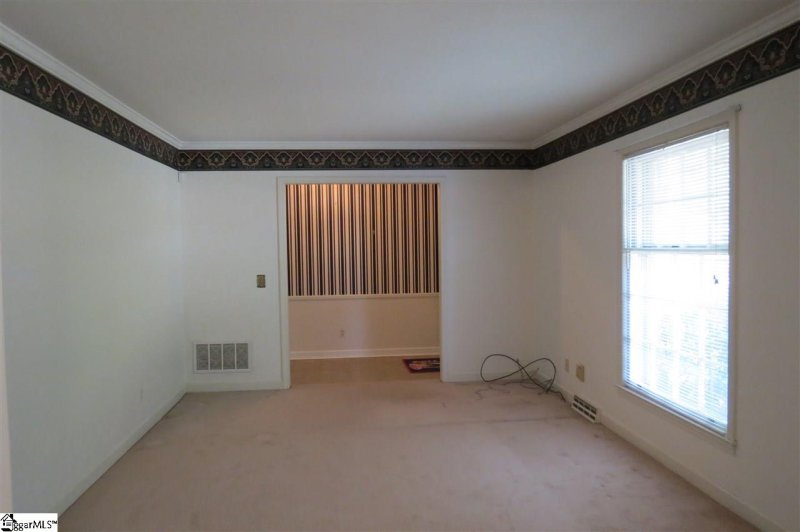 Property image 3 at 5 Sherbrook Lane, Taylors, SC 29687