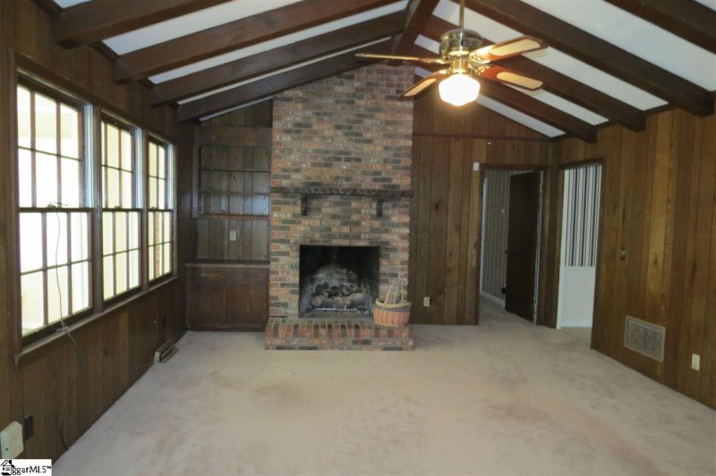 Property image 5 at 5 Sherbrook Lane, Taylors, SC 29687