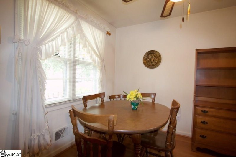 Property image 5 at 11 Picadilly Street, Taylors, SC 29687