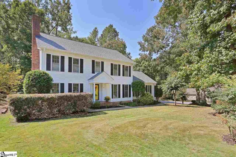 Property image 2 at 9 Old Oak Drive, Taylors, SC 29687