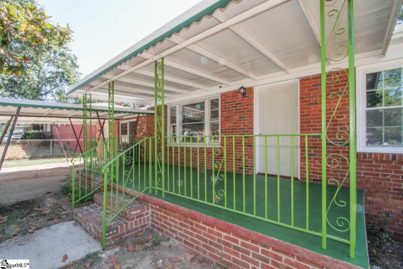 Property image 4 at 8 Lermann Drive, Greenville, SC 29605