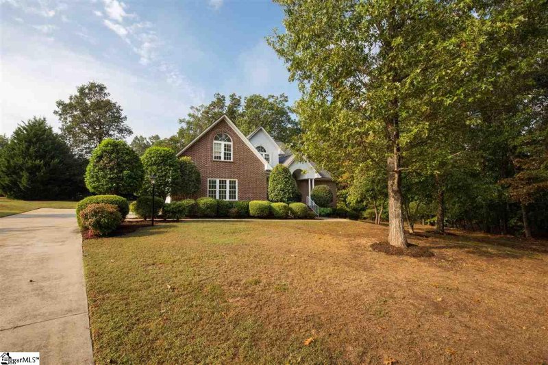 Property image 2 at 123 Charping Lane, Anderson, SC 29621
