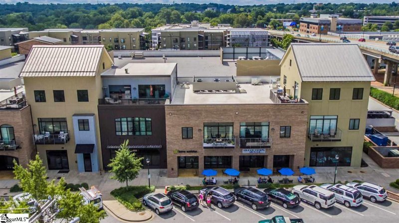 Property image 4 at 400 E McBee Avenue, Greenville, SC 29601