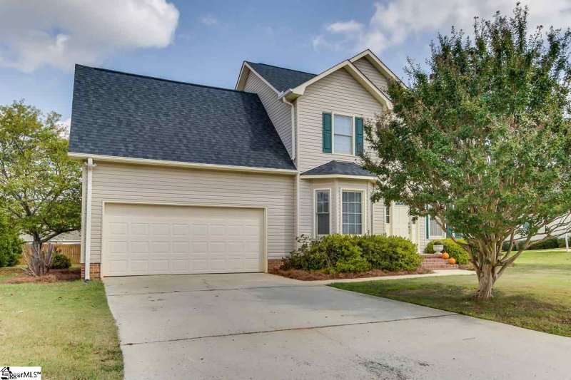 Property image 2 at 200 Tearose Lane, Simpsonville, SC 29681