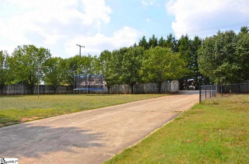 Property image 5 at 303 Chick Springs Road, Greer, SC 29650