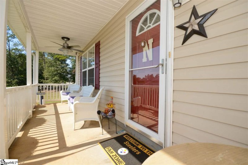 Property image 5 at 415 Benjamin Reid Court, Duncan, SC 29334-9156