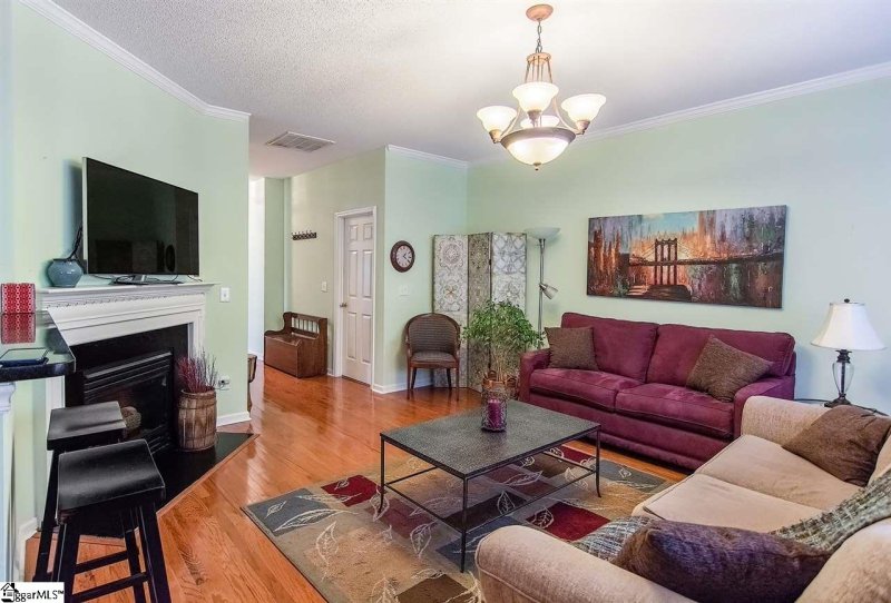 Property image 2 at 816 Palomino Court, Simpsonville, SC 29681