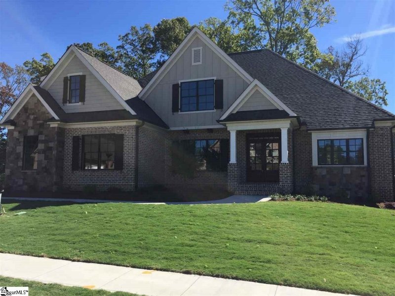 5 Maxwell Farm Drive