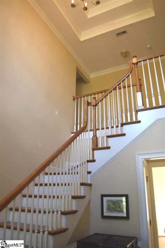 Property image 3 at 822 Knollwood Drive, Greenville, SC 29607