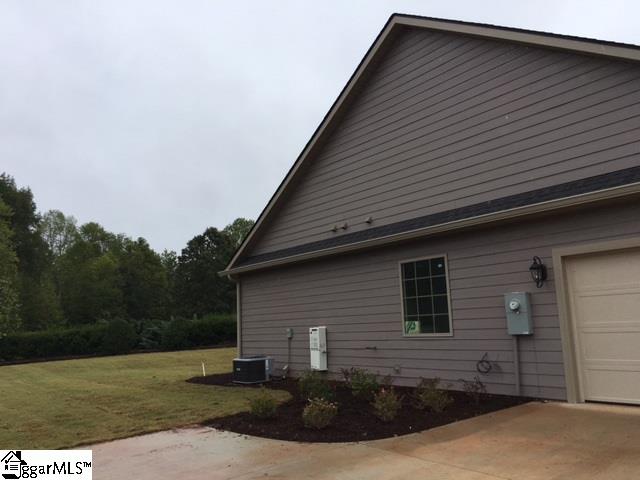 Property image 4 at 2 Setting Sun Lane, Travelers Rest, SC 29690