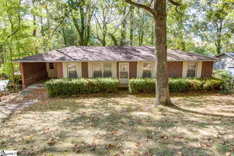 Property image 2 at 28 Harbor Drive, Greenville, SC 29611