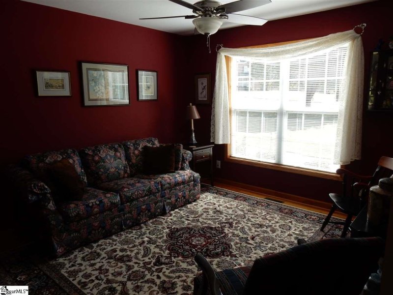 Property image 3 at 122 Byars Street, Greer, SC 29651